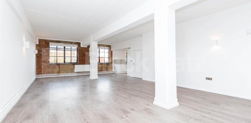 			STUNNING 2 BEDROOM WAREHOUSE APARTMENT, 2 Bedroom, 1 bath, 1 reception Flat			 SPRINGFIELD HOUSE LOFTS-TYSSEN STREET, DALSTON-HAGGERSTON-SHOREDITCH